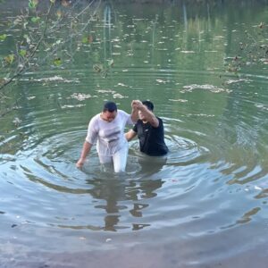 c6d9db04-1d76-4cbe-bc77-96ac1614e2f5